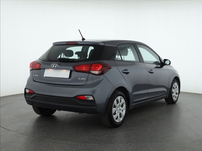 Hyundai i20 2019 1.2 37641km Hatchback