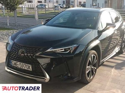 Lexus 2.0 benzyna 171 KM 2019r. (rumia)