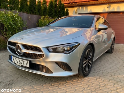 Mercedes-Benz CLA 220 d 4-Matic Progressive 8G-DCT