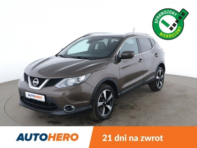 Nissan Qashqai II Panorama, PDC, Kamera cofania, Pogrzewane fotele, bluetooth