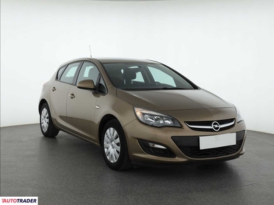 Opel Astra 1.6 113 KM 2013r. (Piaseczno)