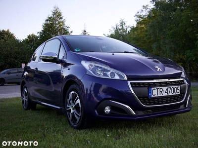 Peugeot 208 82 PureTech Style