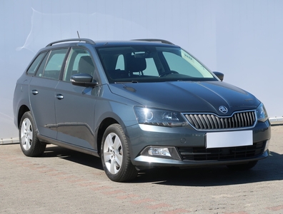 Skoda Fabia III , Salon Polska, Klimatronic, Tempomat, Parktronic,