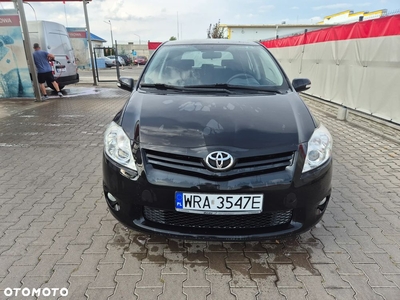 Toyota Auris 1.33 VVT-i Terra Start