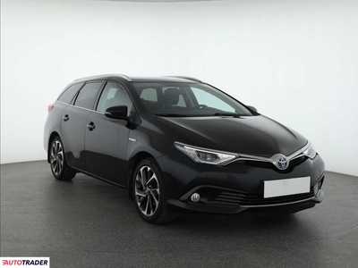 Toyota Auris 1.8 134 KM 2015r. (Piaseczno)