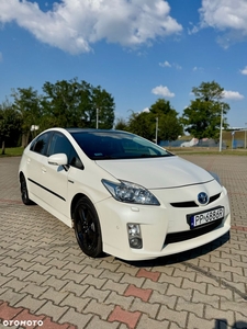 Toyota Prius 1.8 HSD Prestige