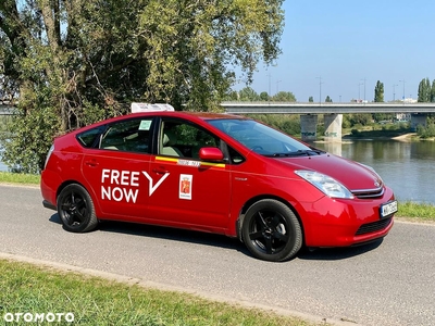 Toyota Prius (Hybrid) Sol