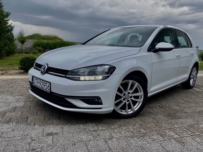 Volkswagen Golf VII 1.6 TDI BMT Comfortline