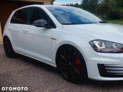 Volkswagen Golf VII 2.0 TSI BMT GTI Performance DSG