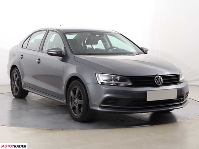 Volkswagen Jetta 1.2 103 KM 2015r. (Piaseczno)