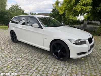 BMW Seria 3 318i