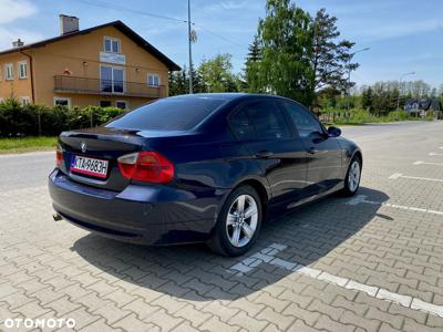 BMW Seria 3 318i