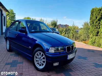 BMW Seria 3 320i