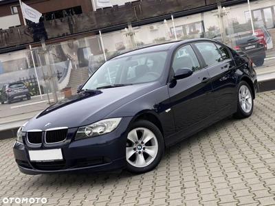 BMW Seria 3 320i