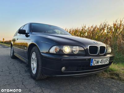 BMW Seria 5 525i