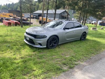 Dodge Charger 5,7 Hemi