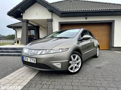 Honda Civic 1.8i-VTEC Sport