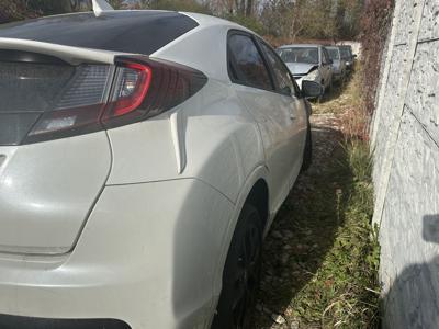 Honda Civic 2016 diesel uszkodzony