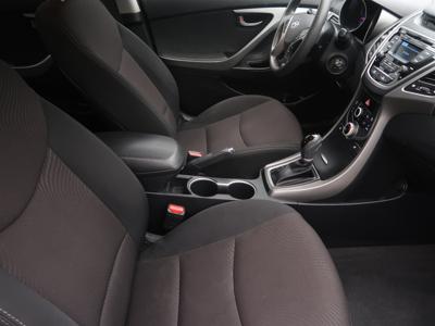 Hyundai Elantra 2016 1.8 79089km ABS klimatyzacja manualna