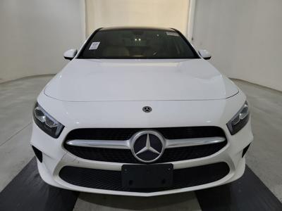 Mercedes A 220