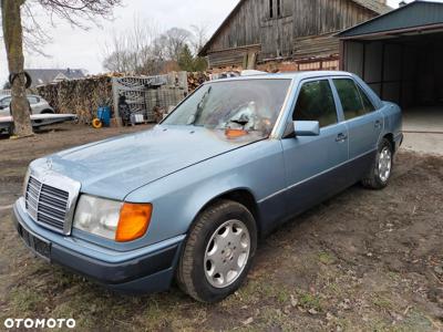 Mercedes-Benz W124 (1984-1993)