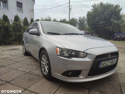 Mitsubishi Lancer 1.6 Invite