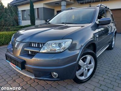 Mitsubishi Outlander 2.4 Intense (lea)