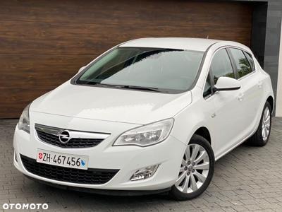 Opel Astra 1.4 Turbo Cosmo