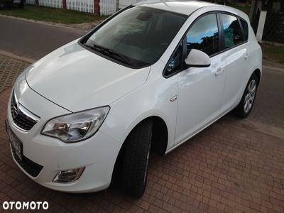 Opel Astra 1.4 Turbo Exklusiv