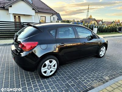 Opel Astra 1.6 Active