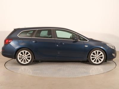 Opel Astra 2011 1.4 T 182017km Kombi