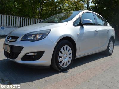 Opel Astra IV 1.4 T EU6