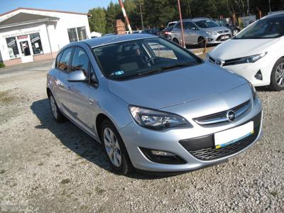 Opel Astra J