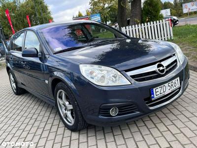 Opel Signum 1.9 CDTI Elegance