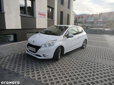 Peugeot 208 1.6 e-HDi Allure STT