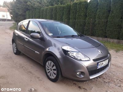 Renault Clio TCe 100 Dynamique