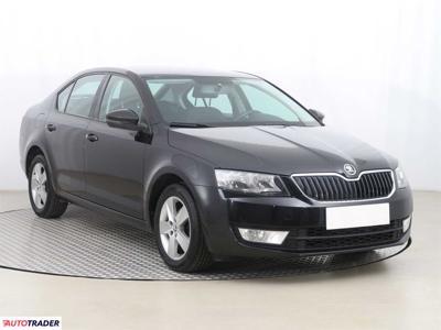 Skoda Octavia 1.2 103 KM 2015r. (Piaseczno)