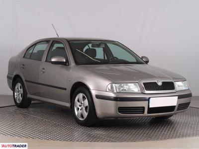 Skoda Octavia 1.6 100 KM 2010r. (Piaseczno)