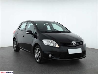 Toyota Auris 1.3 97 KM 2010r. (Piaseczno)