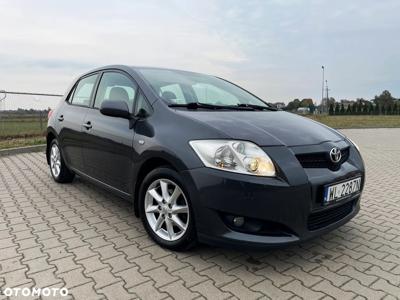 Toyota Auris 1.6 VVT-i Sol