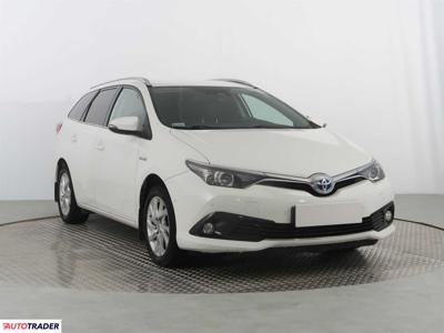 Toyota Auris 1.8 134 KM 2017r. (Piaseczno)