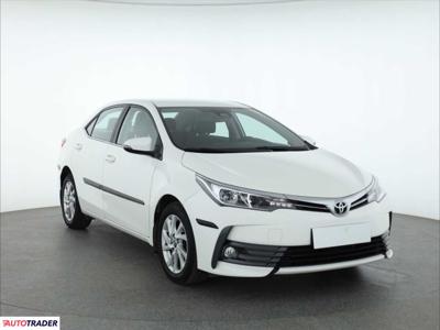 Toyota Corolla 1.6 130 KM 2017r. (Piaseczno)