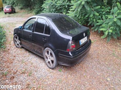 Volkswagen Bora 2.3 V5 Highline