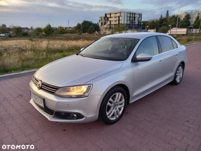 Volkswagen Jetta 2.0 TDI Highline