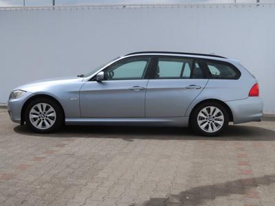 BMW 3 2011 318 d 235445km Kombi