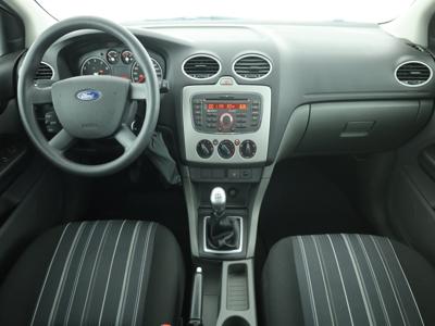 Ford Focus 2010 1.6 16V 169546km ABS klimatyzacja manualna