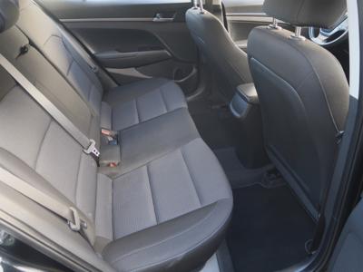 Hyundai Elantra 2017 1.6 CVVT 66390km ABS klimatyzacja manualna