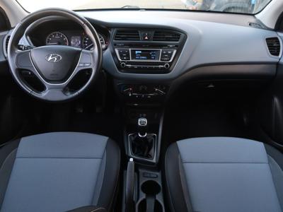 Hyundai i20 2018 1.2 55280km ABS klimatyzacja manualna