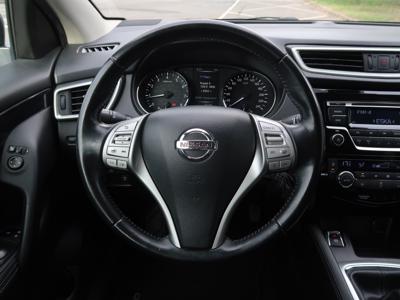 Nissan Qashqai 2016 1.2 DIG