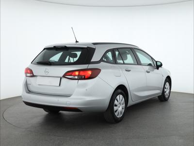 Opel Astra 2019 1.4 T 71795km Kombi